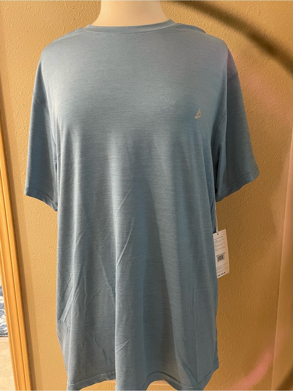 New Men’s NWT Arctic cool Hydro freeze x size XL T-Shirt